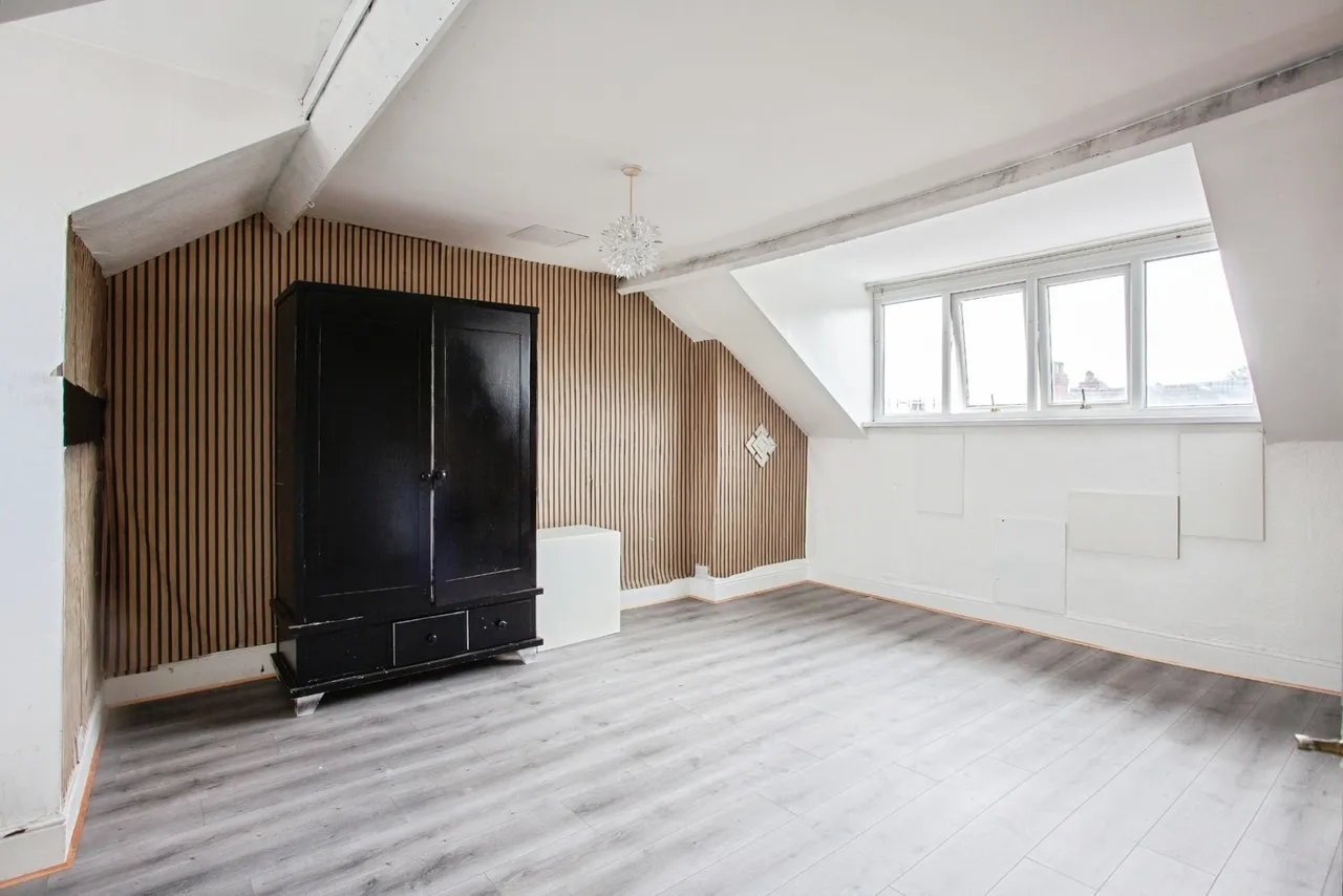 Idsworth Road, Sheffield, S5, photo 15