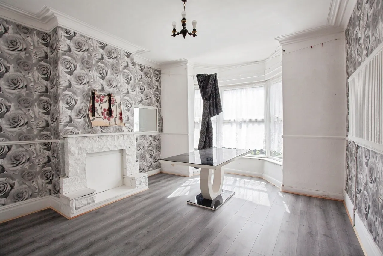 Idsworth Road, Sheffield, S5, photo 19