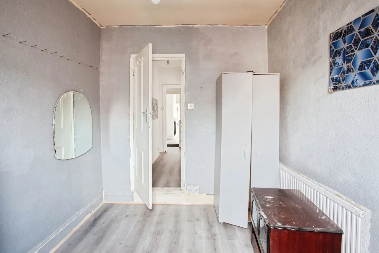 Idsworth Road, Sheffield, S5, photo 20