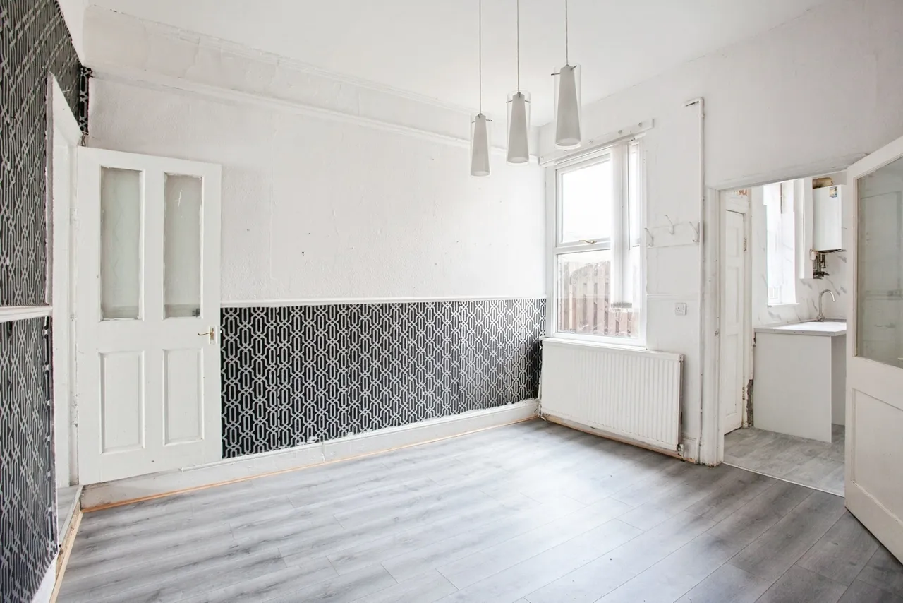 Idsworth Road, Sheffield, S5, photo 18