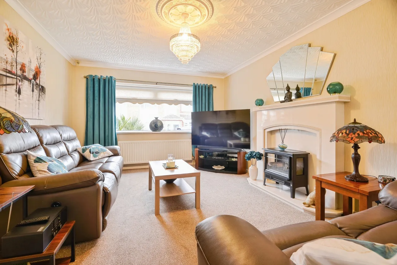 Cathedral Drive, Stockton-On-Tees, TS19, photo 9