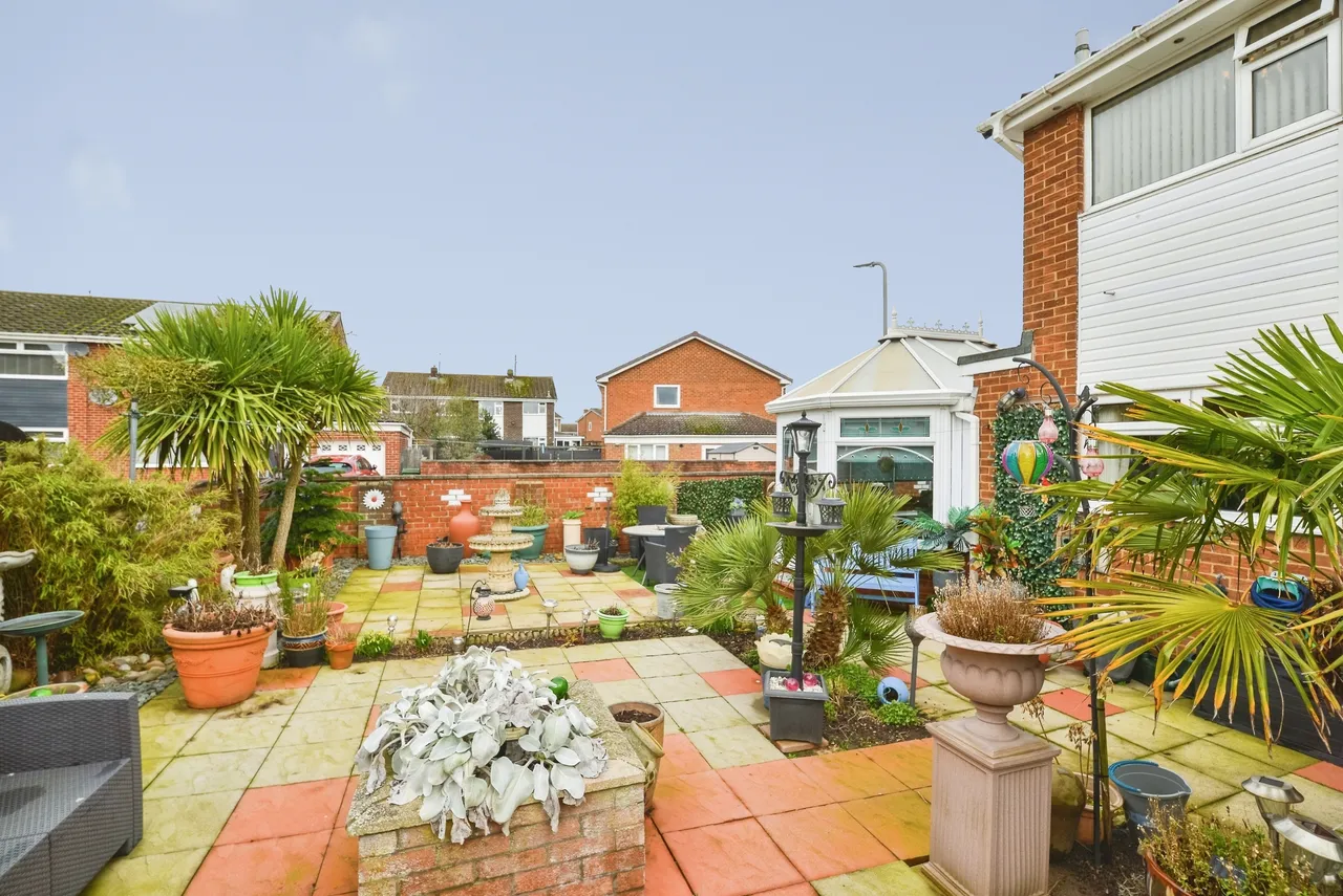 Cathedral Drive, Stockton-On-Tees, TS19, photo 17