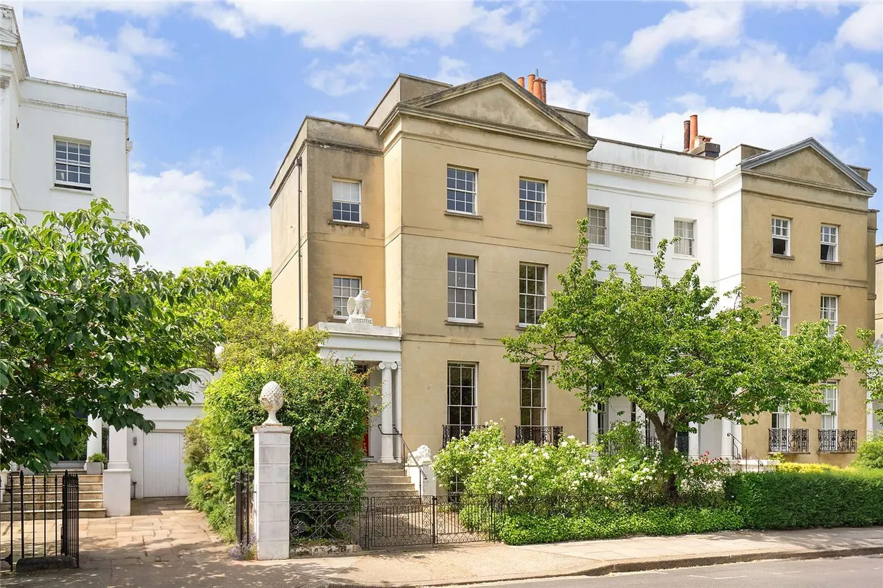 4 bed house for sale, St. Peters Square, London, W6