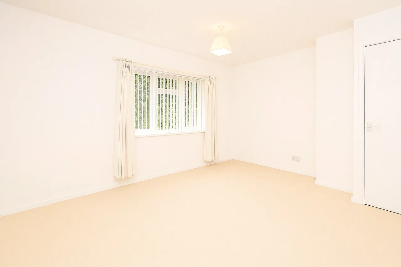 Colton Road, Liverpool, L25, photo 8