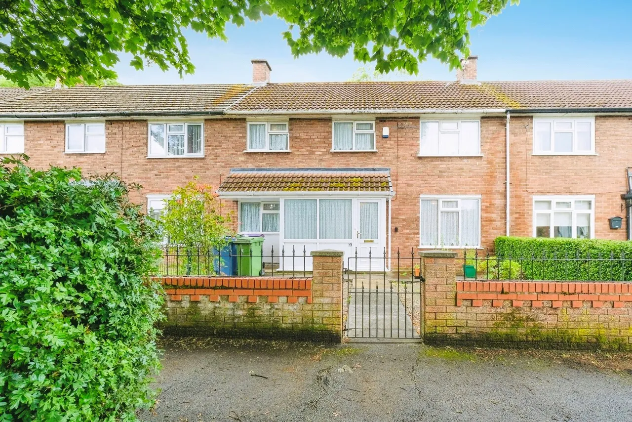 4 bed property for sale, Colton Road, Liverpool, L25