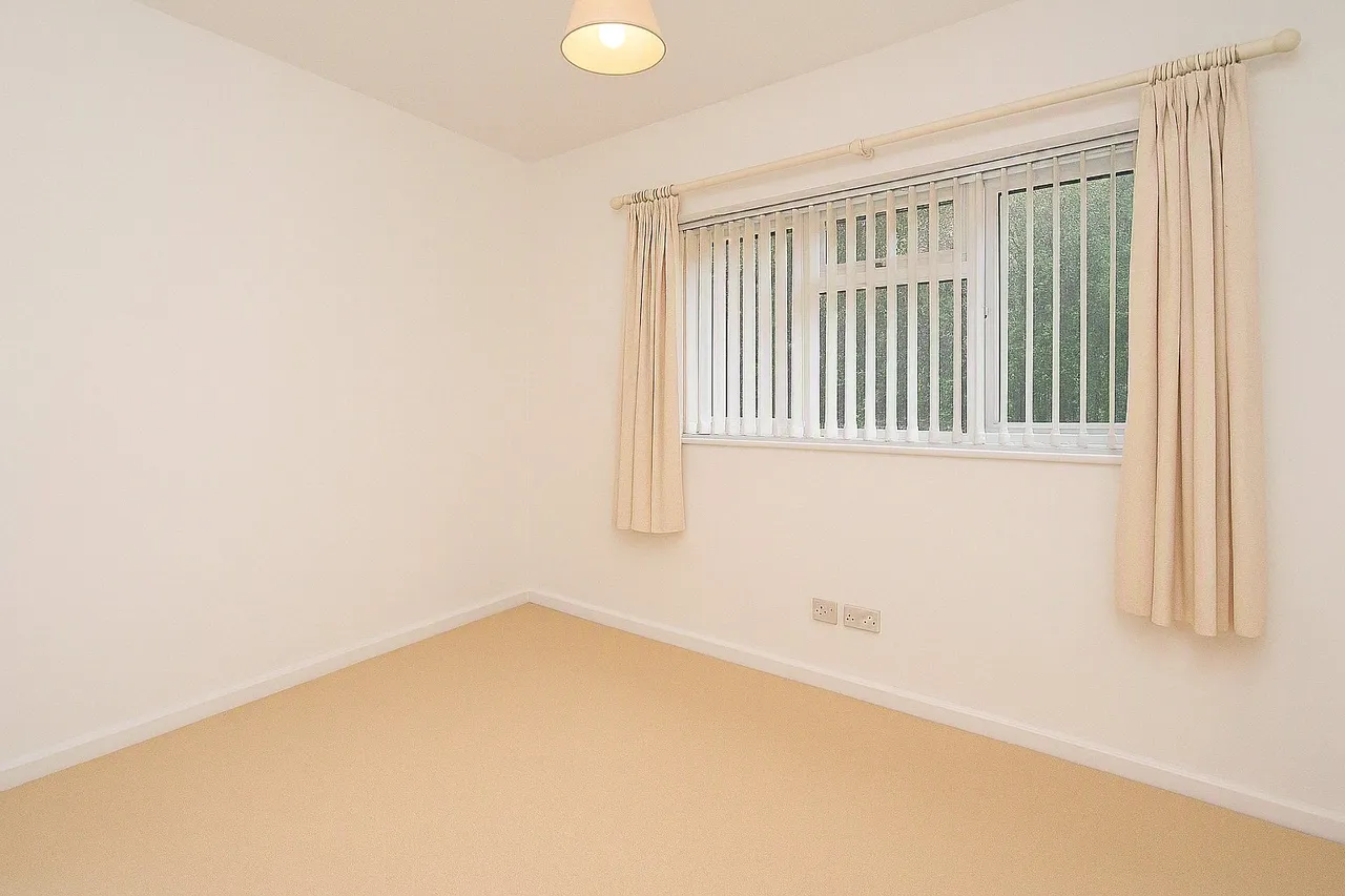 Colton Road, Liverpool, L25, photo 7