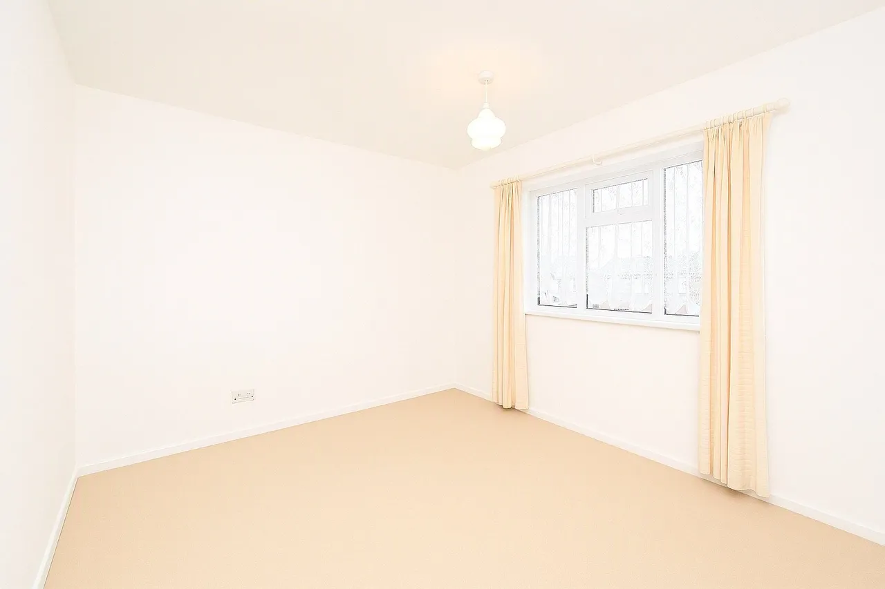 Colton Road, Liverpool, L25, photo 9