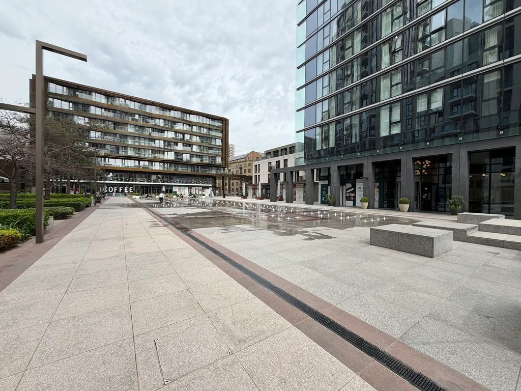 London Dock Wapping, London E1W 2AA, photo 19
