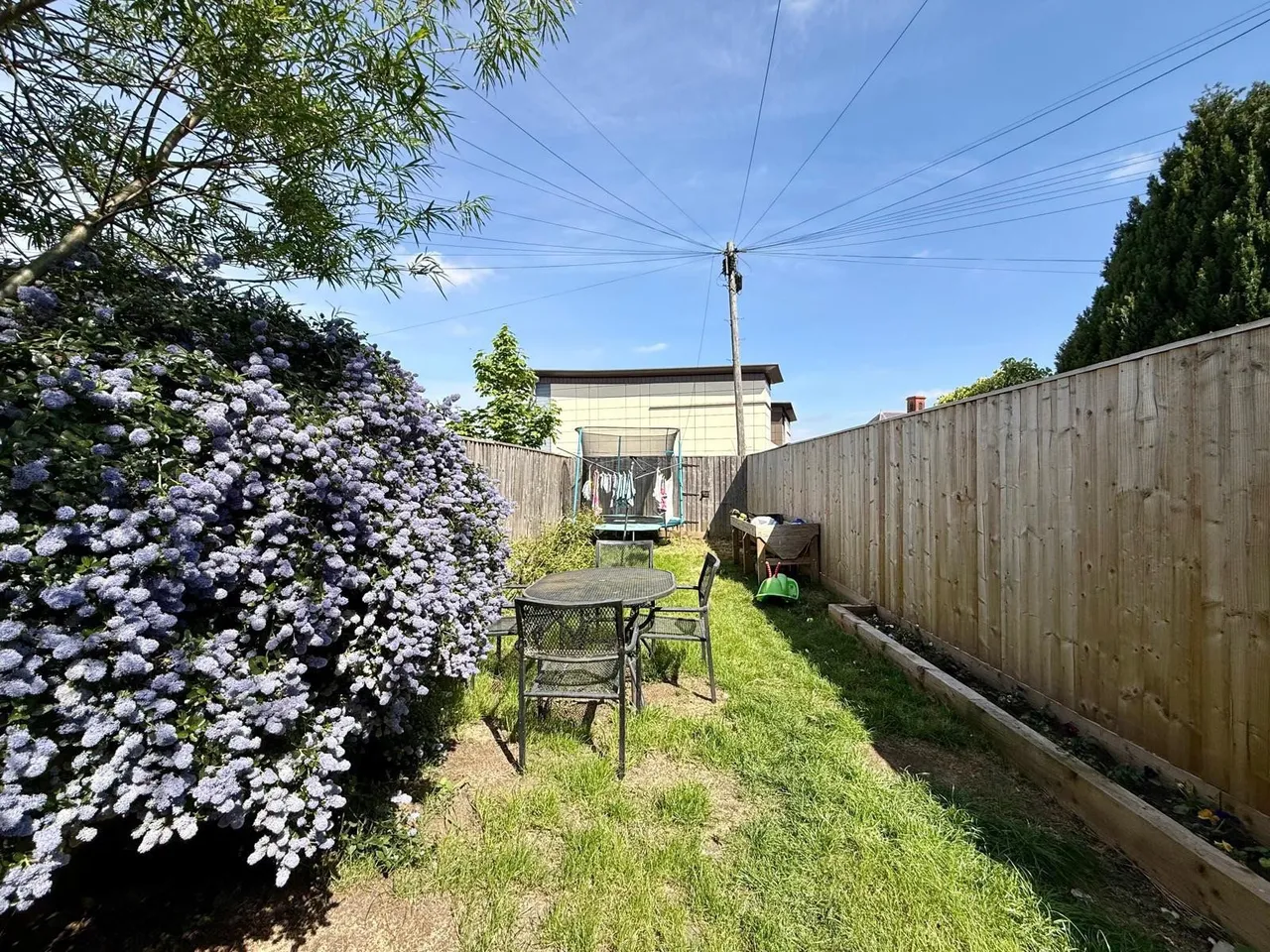 Cross Street, Swindon, Wiltshire, SN1 3JT, photo 5
