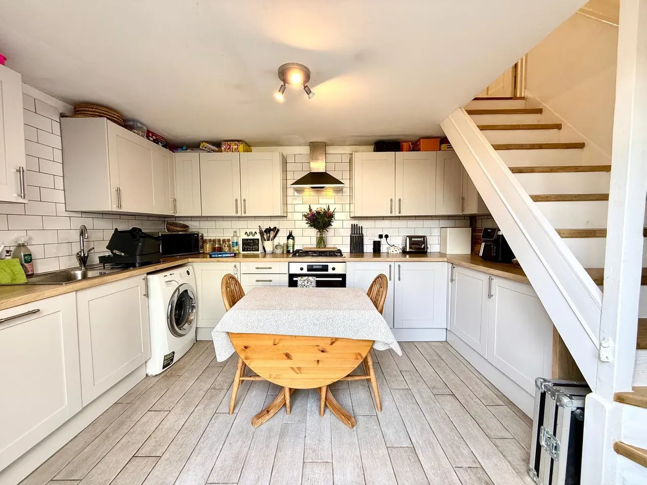 Cross Street, Swindon, Wiltshire, SN1 3JT, photo 4