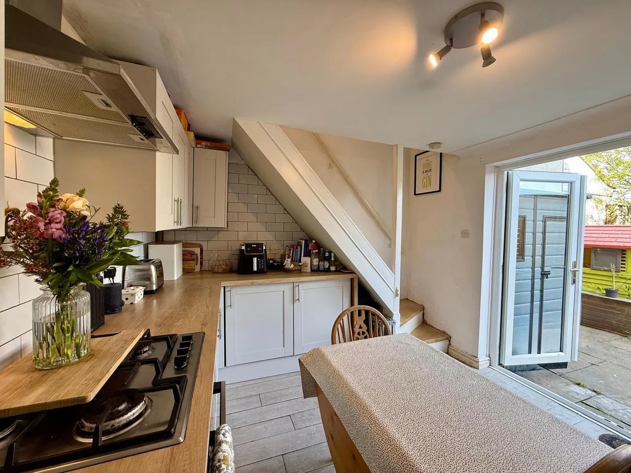 Cross Street, Swindon, Wiltshire, SN1 3JT, photo 10