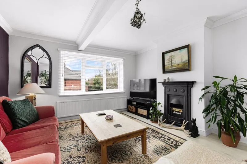 Garden Road, Walton-On-Thames KT12 2HQ, photo 6