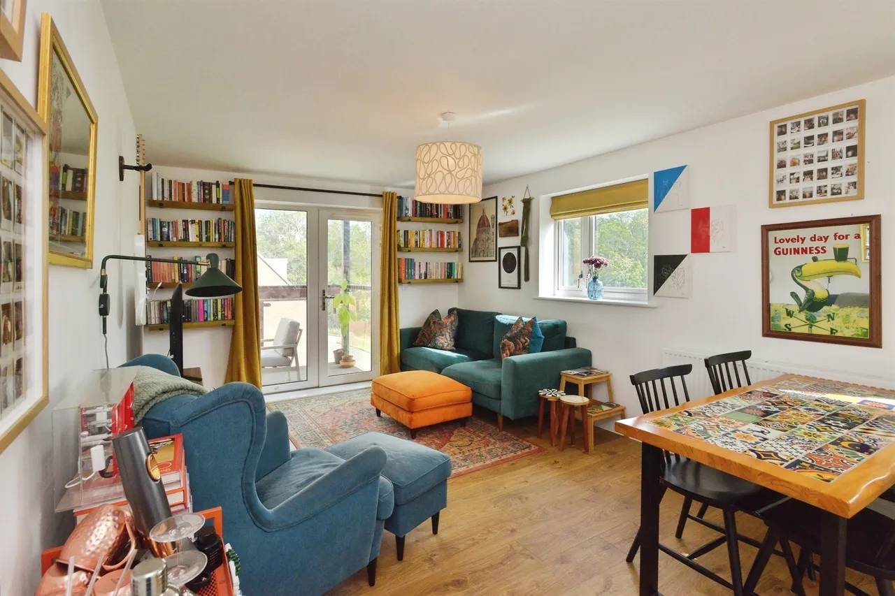 2 bed flat for sale, Whitecastle Way, Kingsmead, MK4