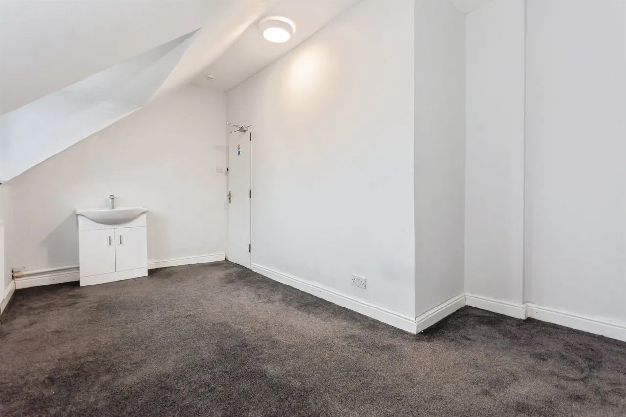 Alcester Road South, Birmingham, B14, photo 18
