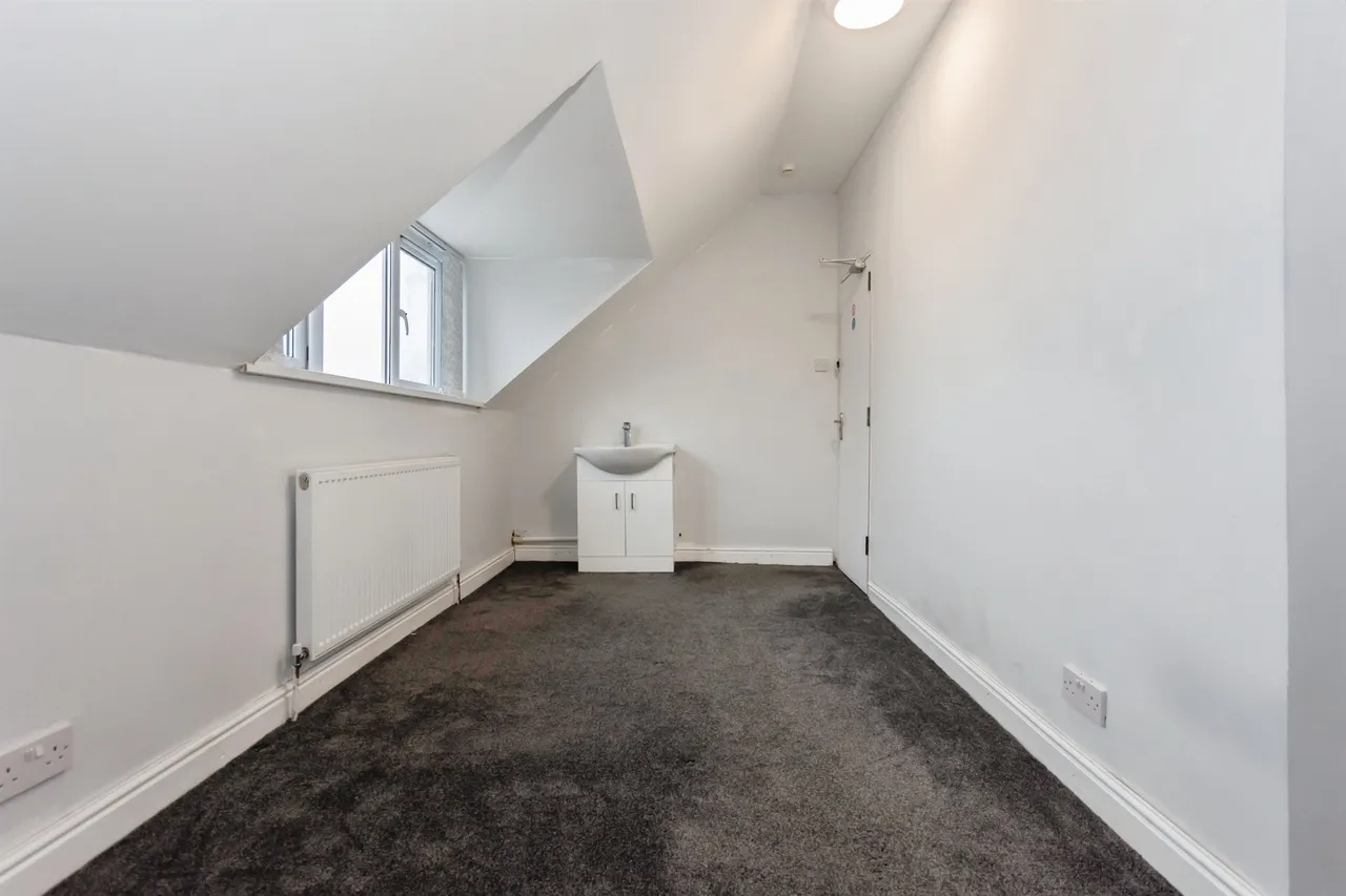 Alcester Road South, Birmingham, B14, photo 17