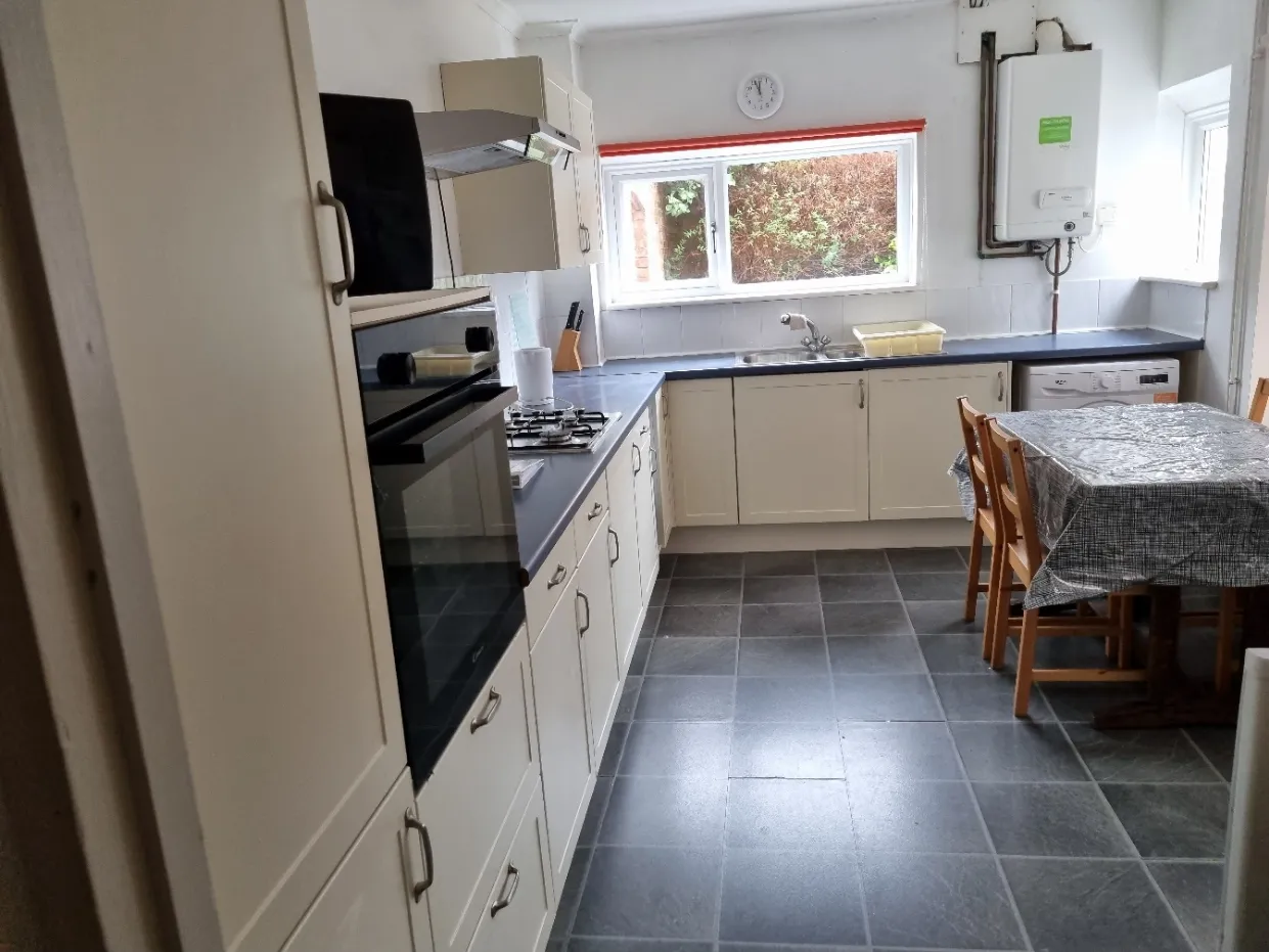 4 bed house to rent, Monkswell Road, Exeter, EX4