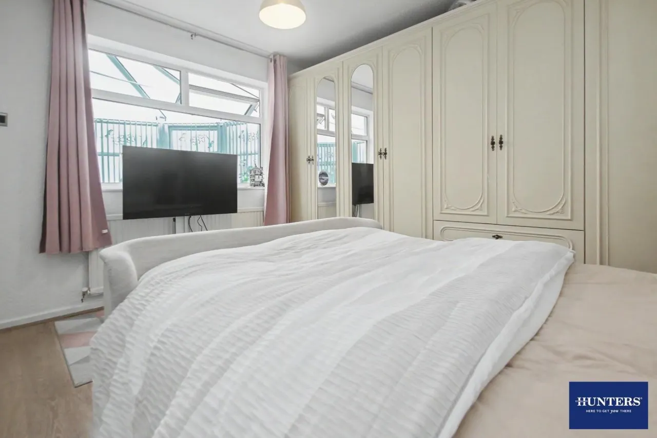 Lichfield Mount, Bradford, BD2 1NX, photo 11