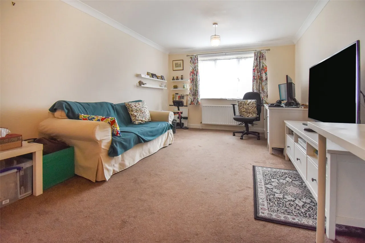 Halimote Road, Aldershot, Hampshire, GU11 1JP, photo 2