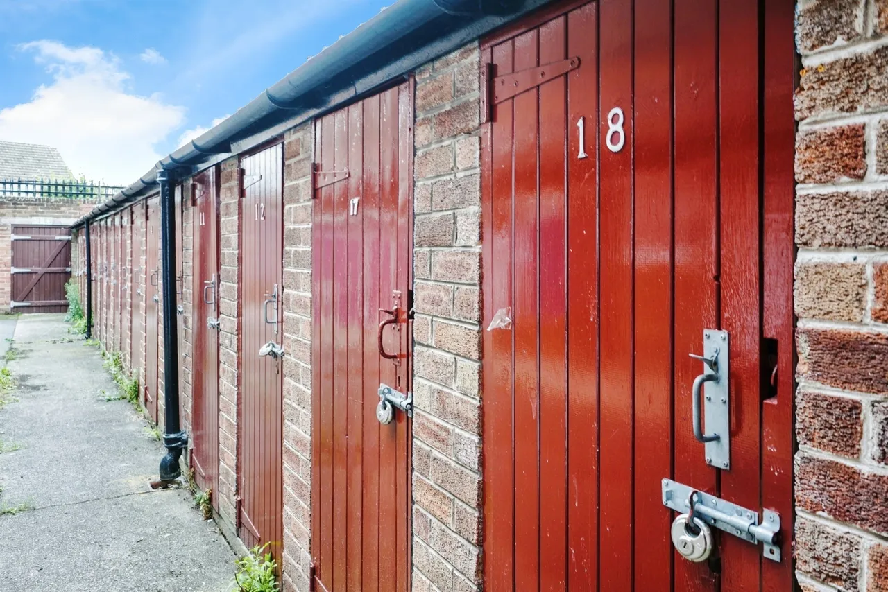 Woodhey Court, Wirral, CH63, photo 12