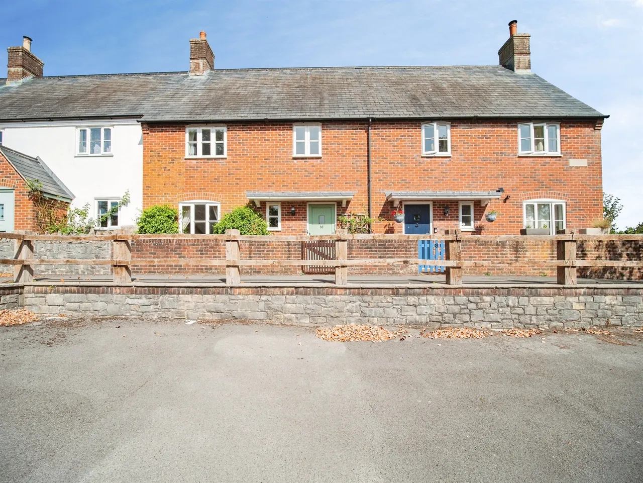 3 bed house for sale — Manor Farm Close, Maiden Newton, Dorchester