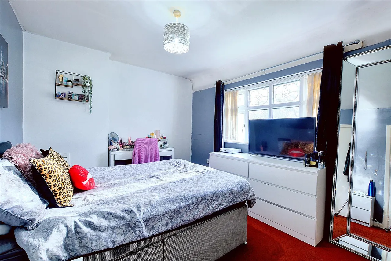 Woodside Road, Lenton Abbey, NG9, photo 9