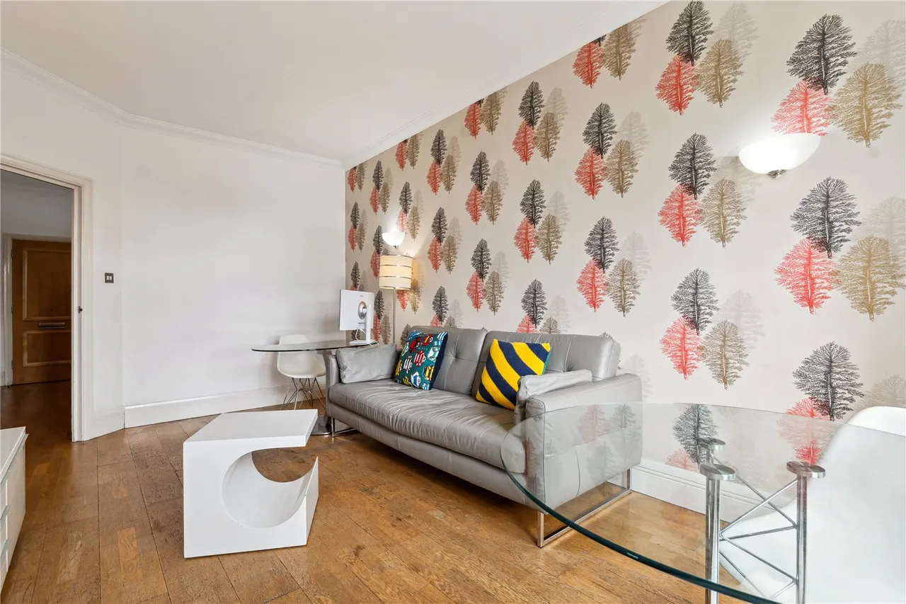 Belvedere Road, London, SE1, photo 11