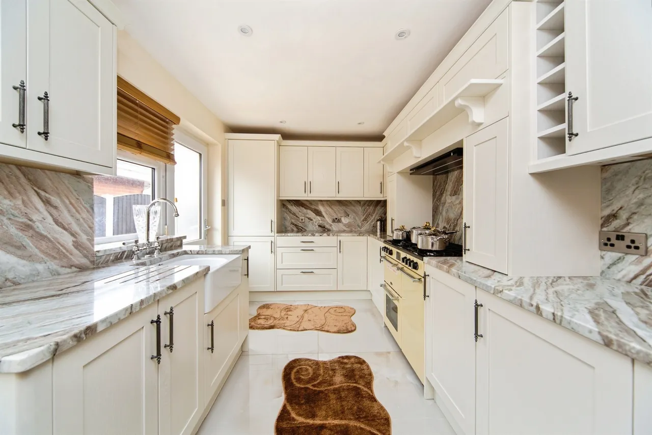 Ince Lane, Elton, CH2, photo 4