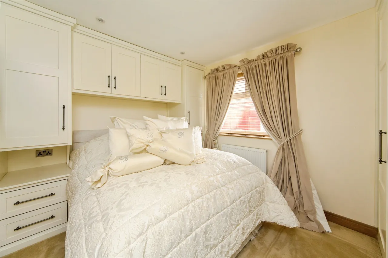 Ince Lane, Elton, CH2, photo 12