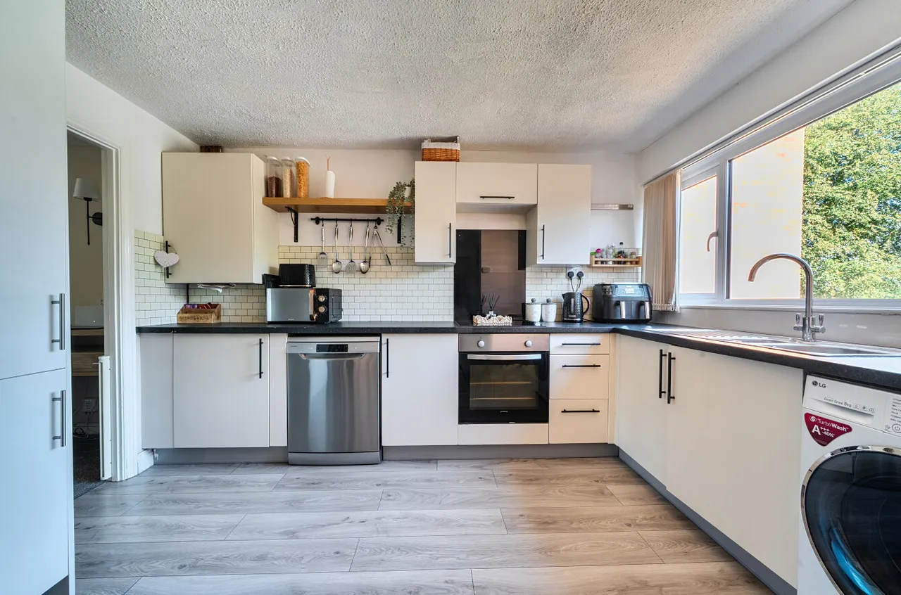 Brooklands Road, Rockwell Green, TA21, photo 4