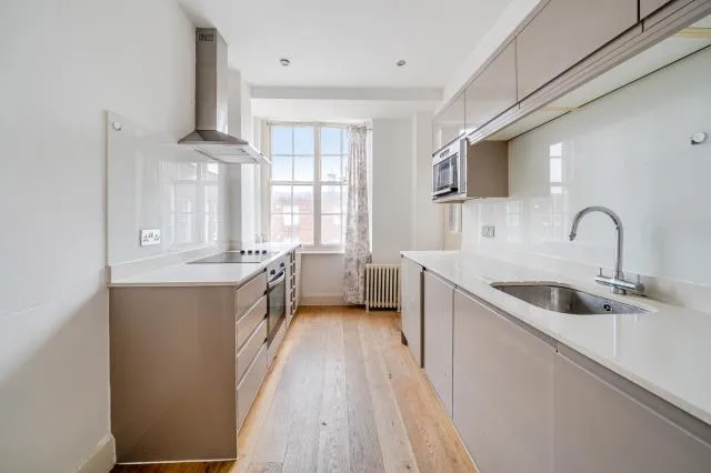 Queensway, London, W2, photo 6