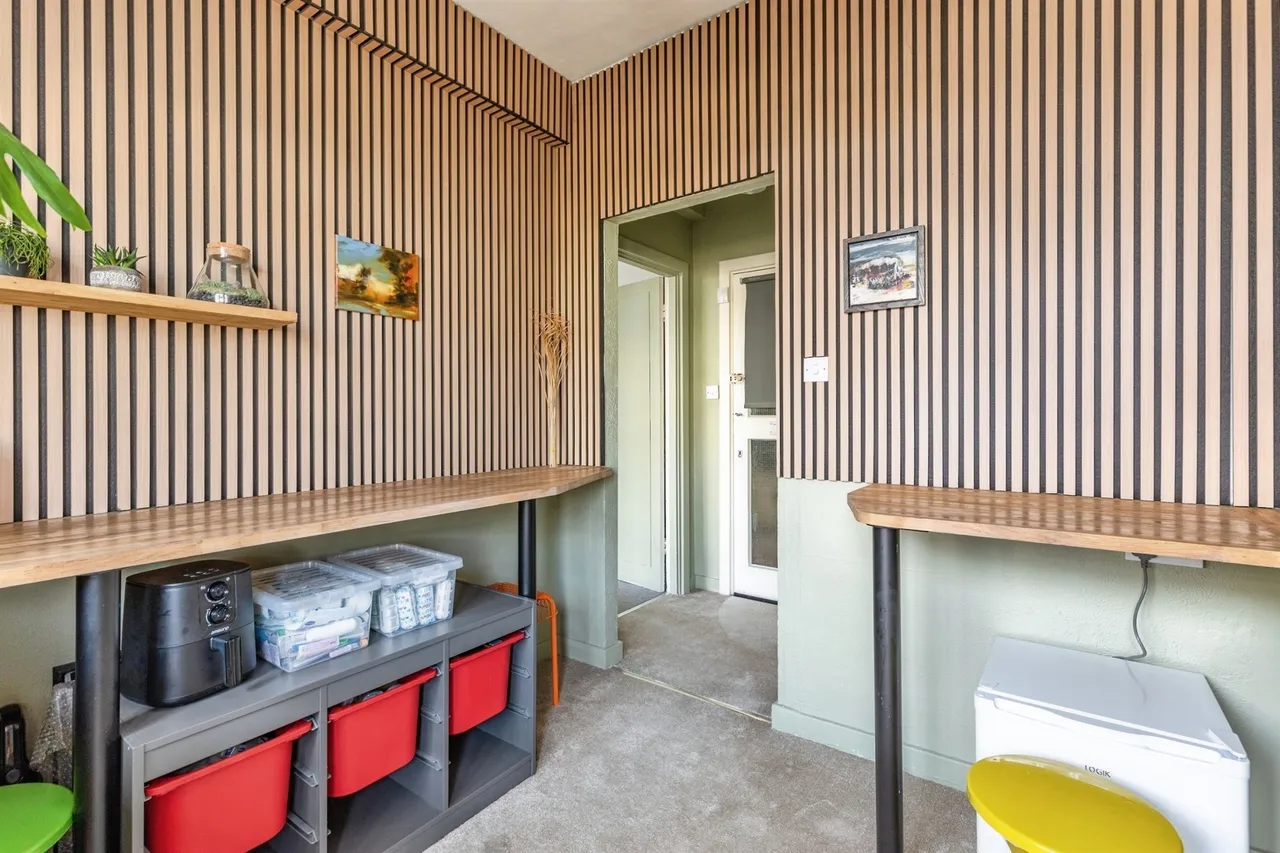 Marine Court, St. Leonards-On-Sea, photo 10