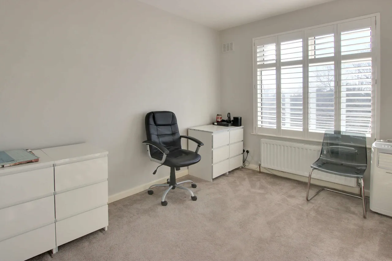 Flat 10, Hazelwood Lodge Red Lodge Road, West Wickham, West Wickham, BR4 0EN, photo 8