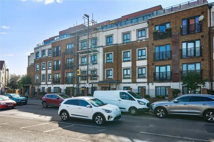 Thornton Road, Thornton Heath, CR7, photo 17