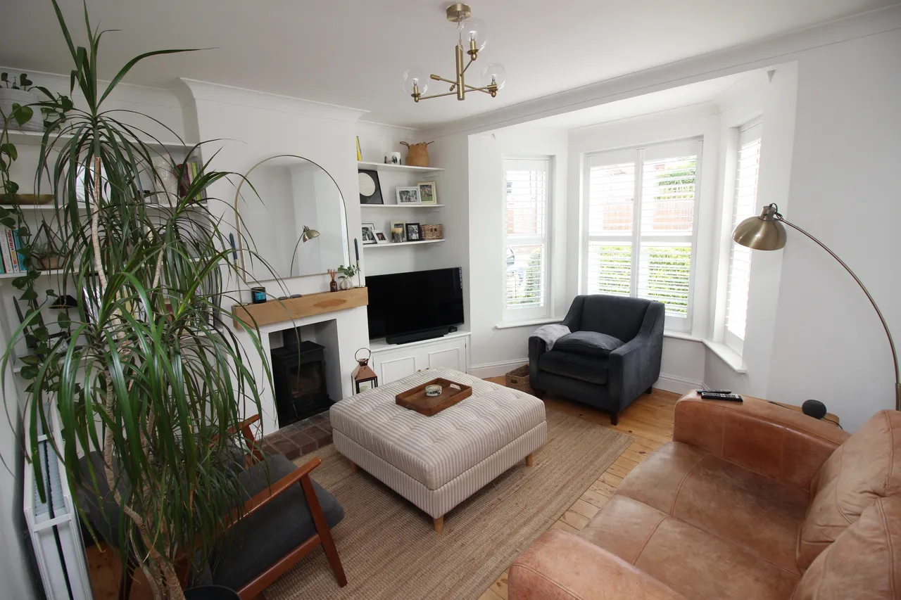 Idmiston Square, WORCESTER PARK, Surrey, Worcester Park, KT47SY, photo 2