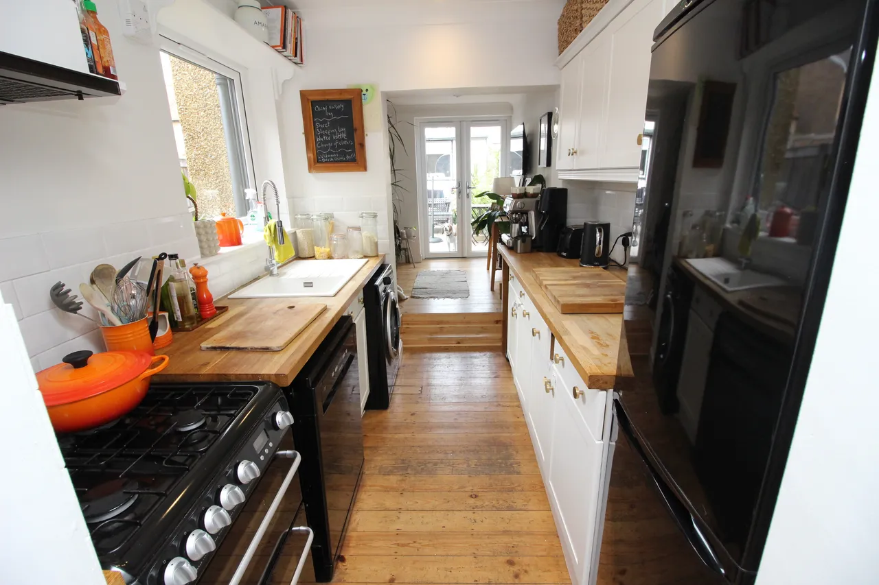 Idmiston Square, WORCESTER PARK, Surrey, Worcester Park, KT47SY, photo 7