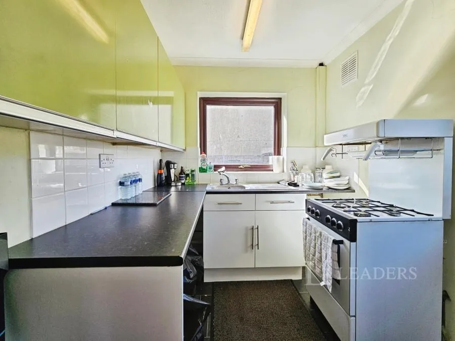 Wellesley Road, Clacton-on-Sea, CO15, photo 5