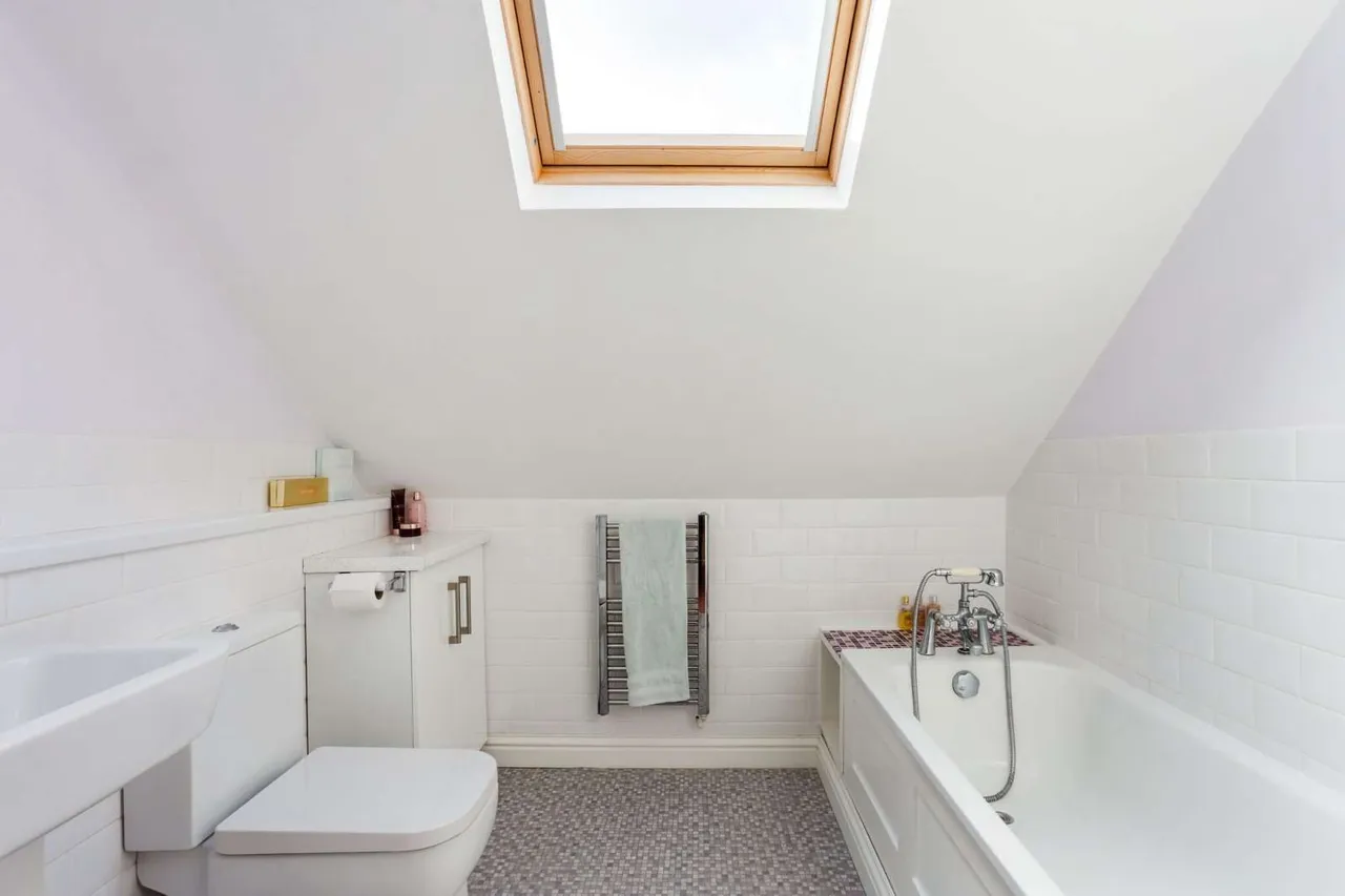 The Willows, Little Humby, Grantham, Lincolnshire, NG33 4HW, photo 11