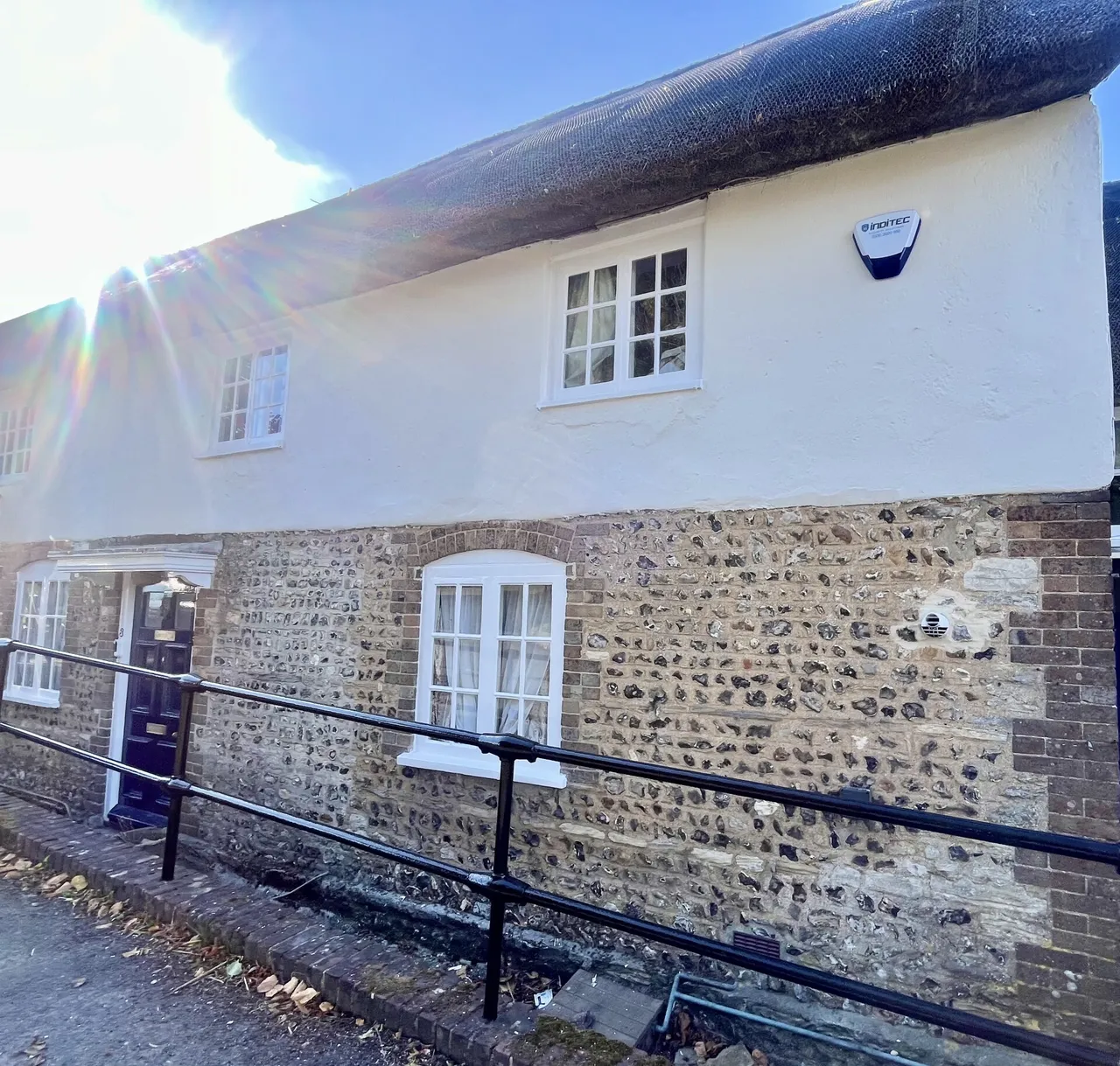 1 bed flat to rent, First floor Annexe, DT2
