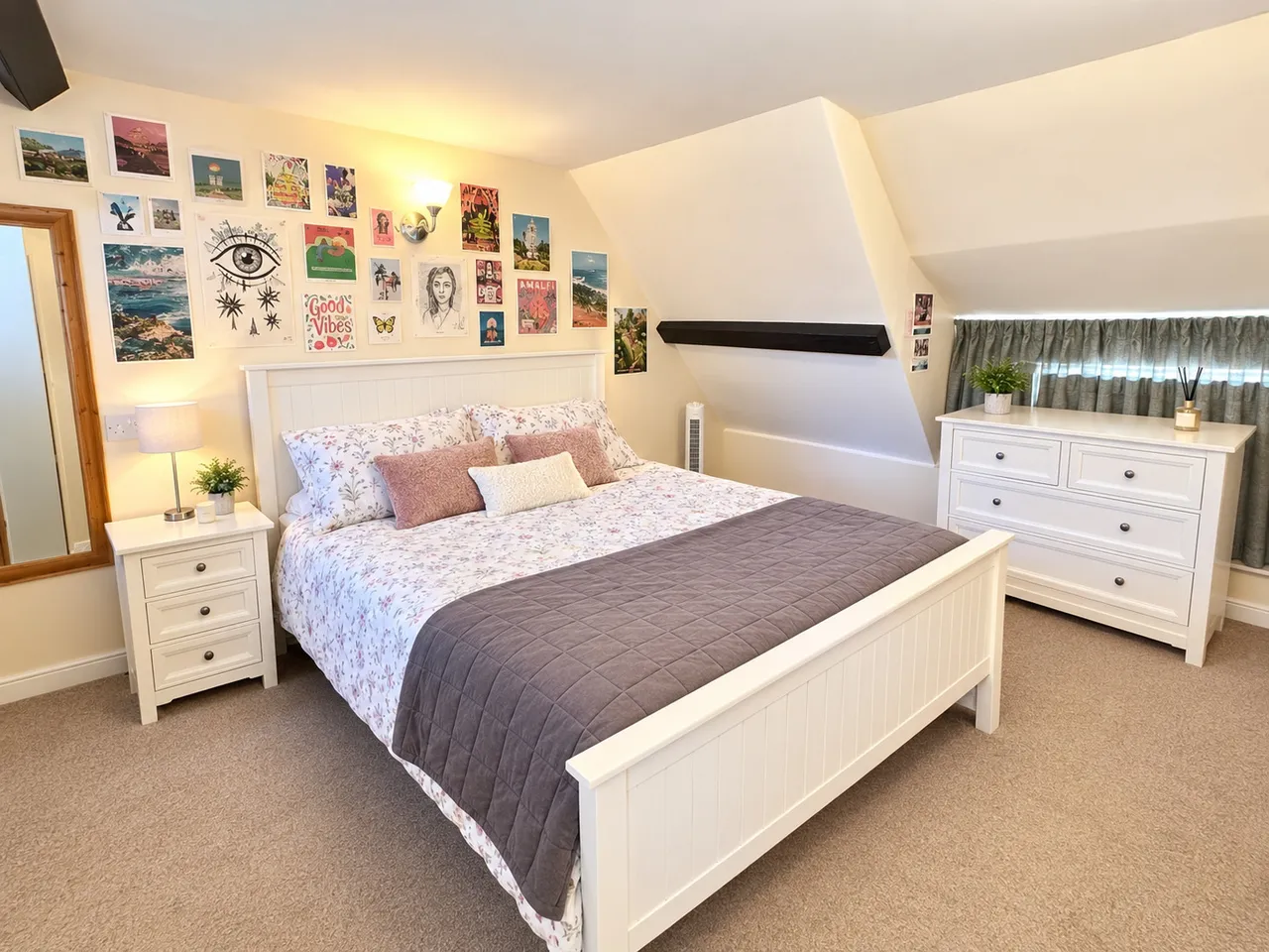 First floor Annexe, DT2, photo 4