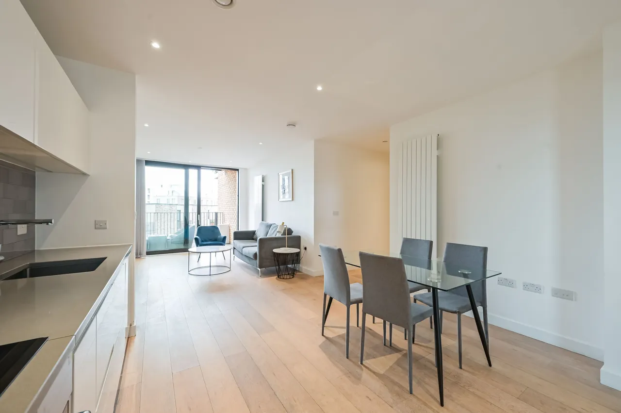 London, E16, photo 11