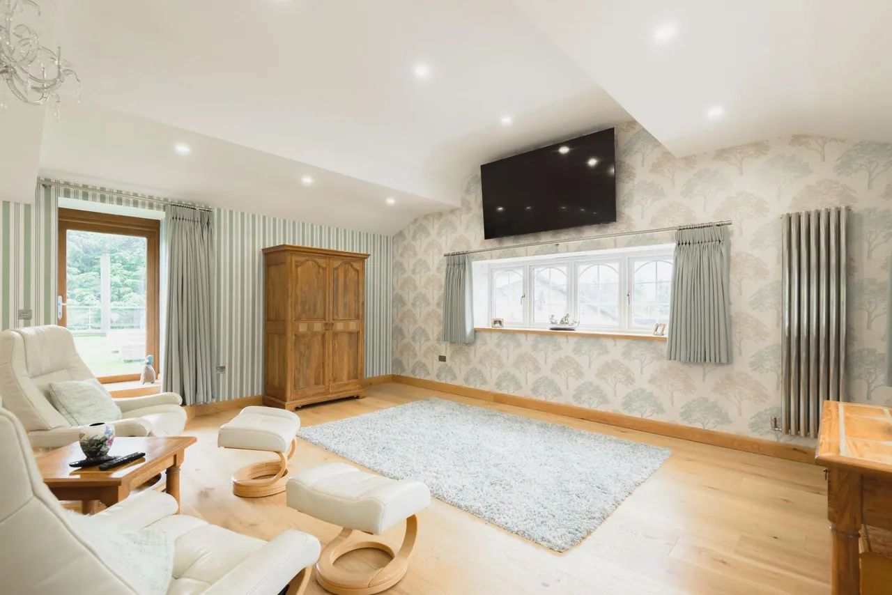 Llandegla Road, Llanarmon-Yn-Ial, CH7, photo 22