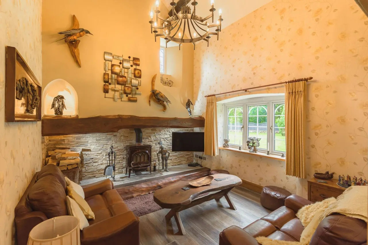 Llandegla Road, Llanarmon-Yn-Ial, CH7, photo 9