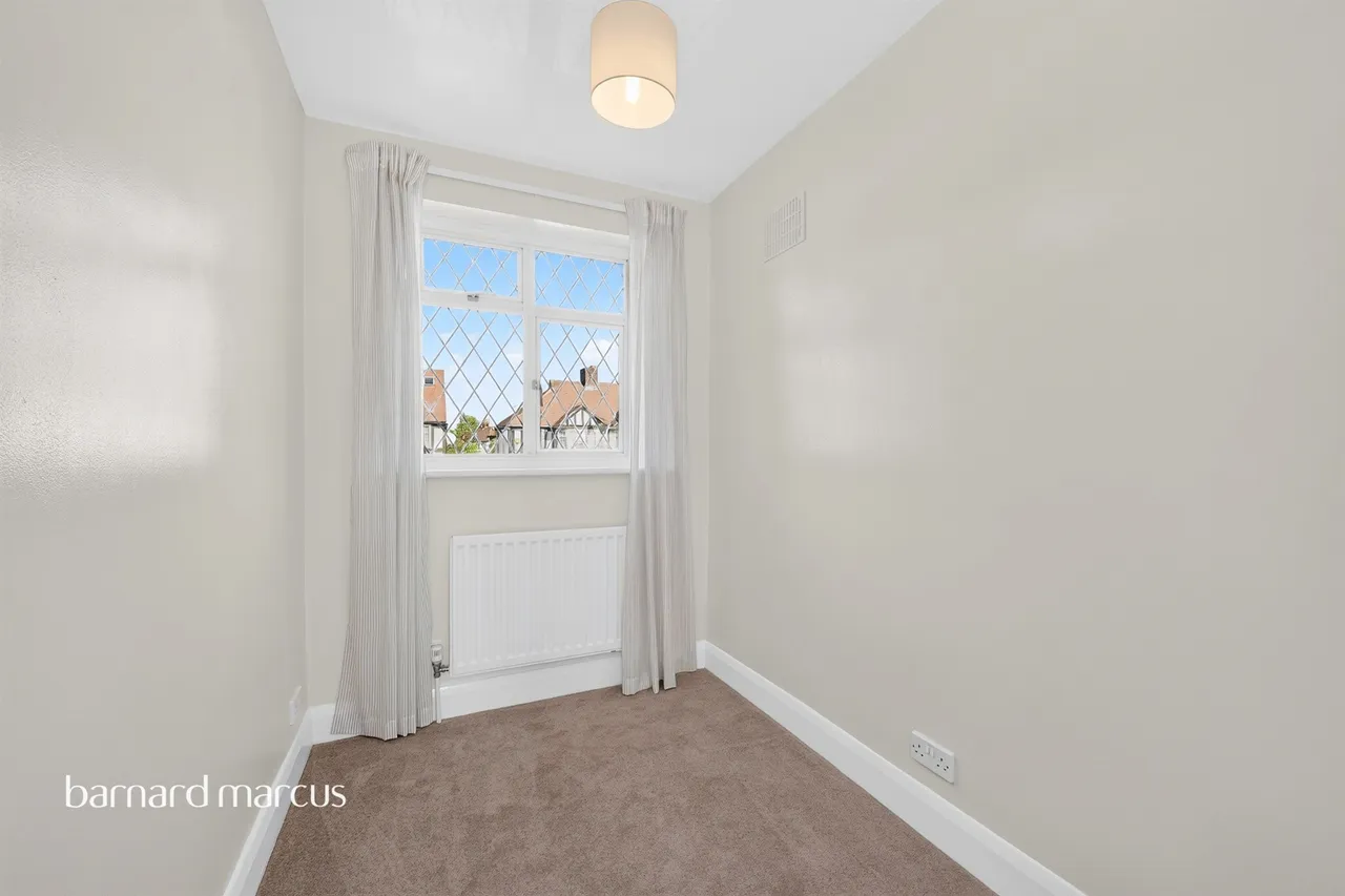 Portland Avenue, New Malden, KT3, photo 7