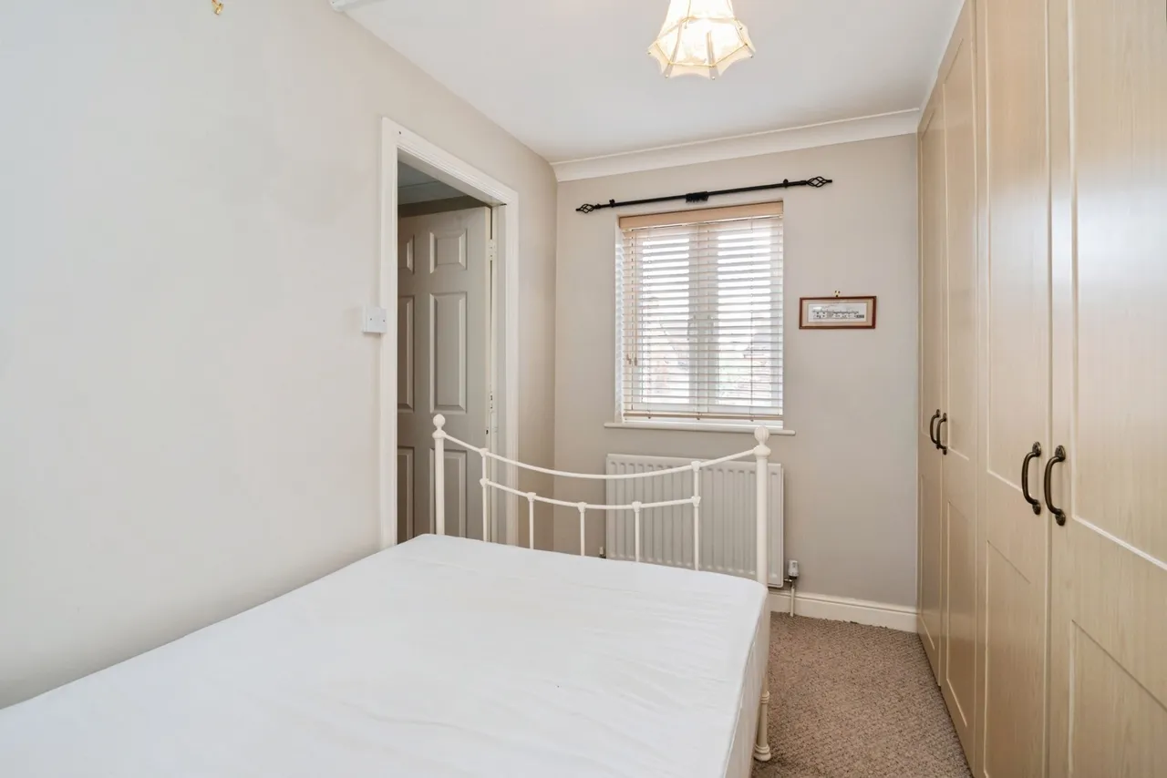 High Street, Robertsbridge, TN32, photo 8