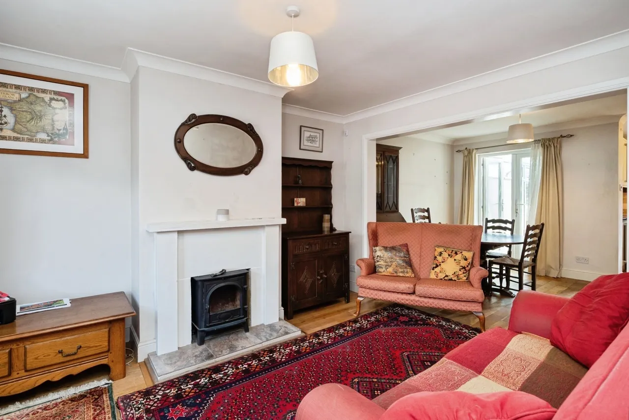 High Street, Robertsbridge, TN32, photo 5