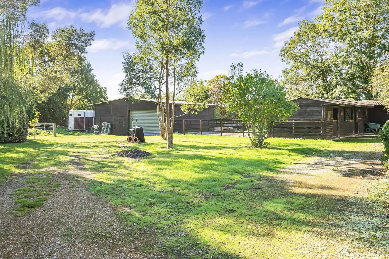 Hill Lane, Barnham, PO22, photo 18