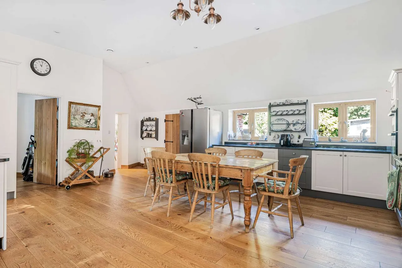 Hill Lane, Barnham, PO22, photo 6