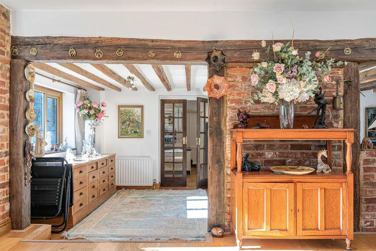 Hill Lane, Barnham, PO22, photo 5