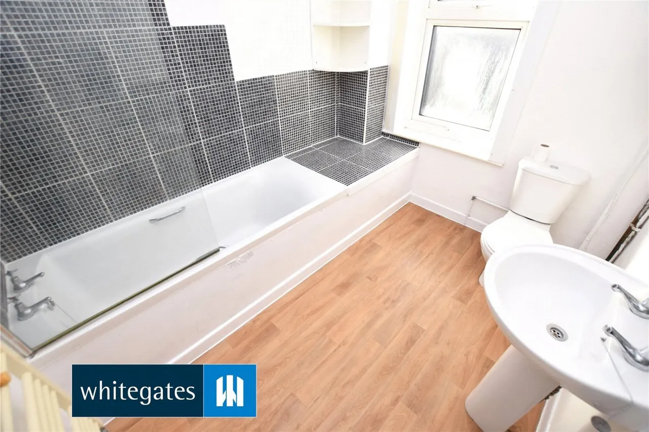 Bude Road, Leeds, LS11, photo 12