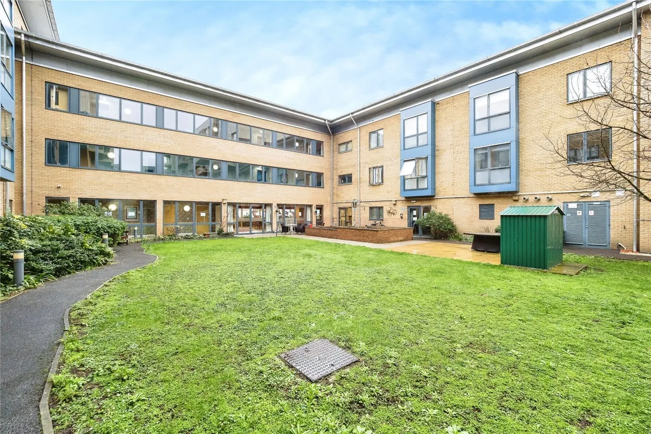 Nelson Street, East Ham, London, E6, photo 17